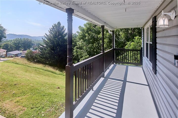 Property Photo:  5217 Dellway Drive  WV 25313 