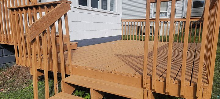 Property Photo:  124 E Chisholm St  MN 55803 