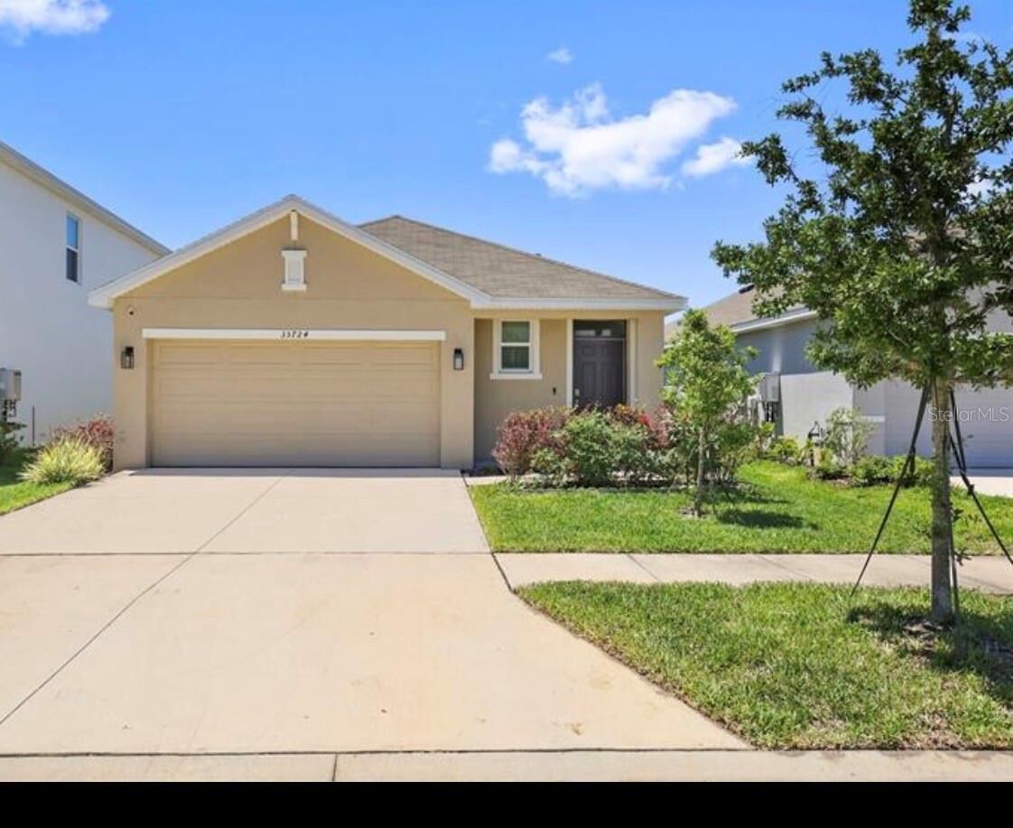 Property Photo:  35724 Sunflower Hill Dr  FL 33541 