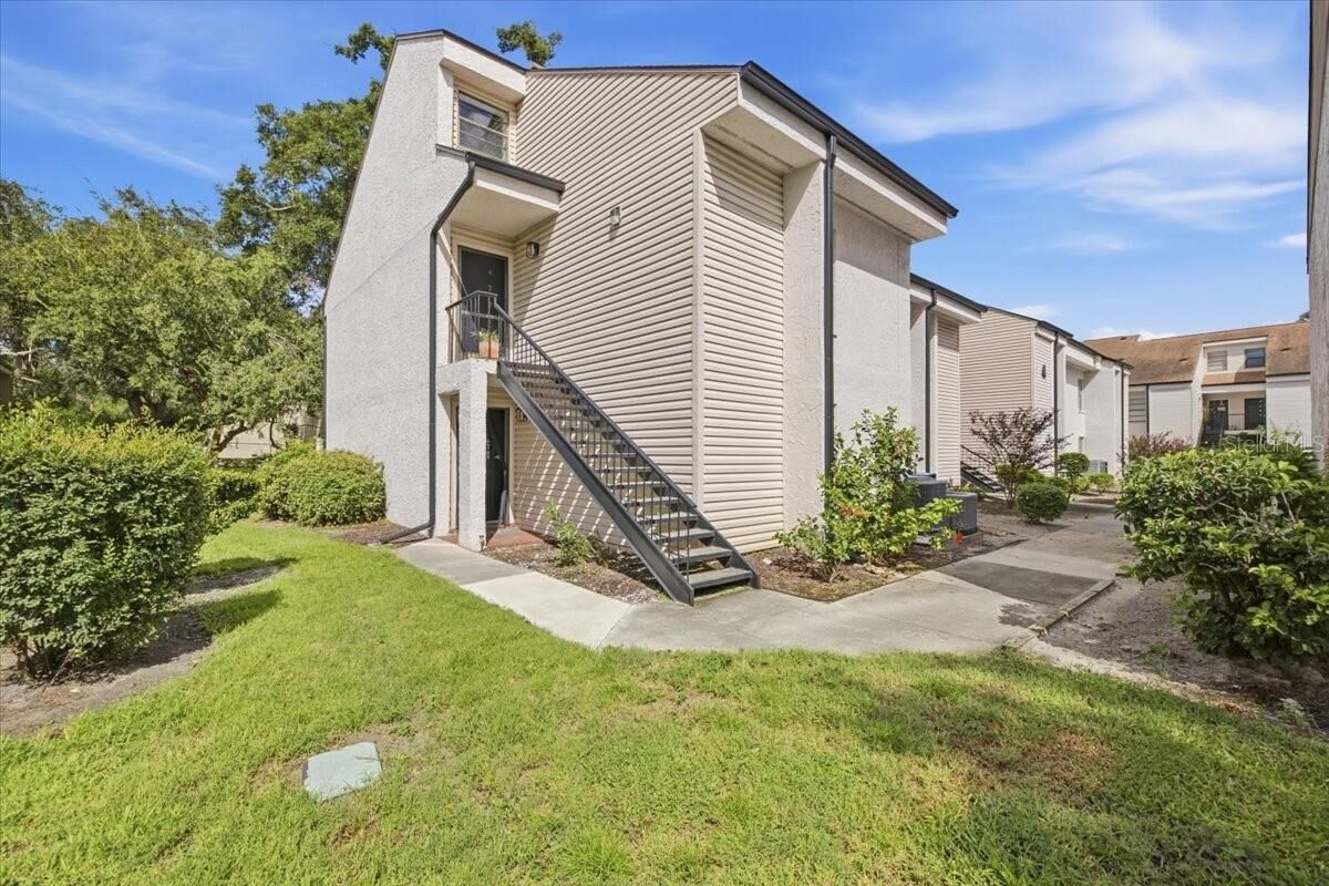 Property Photo: 4769 Puritan Circle 401 FL 33617