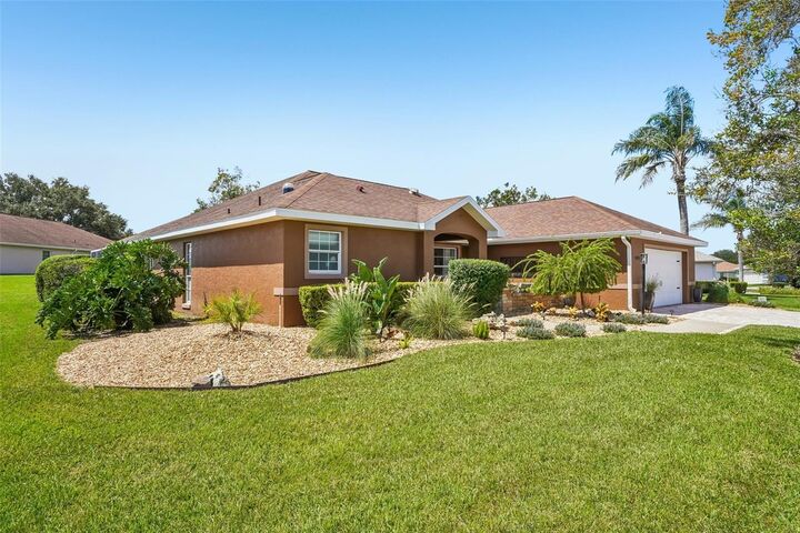 Property Photo: 11842 SE 176th Place Road FL 34491