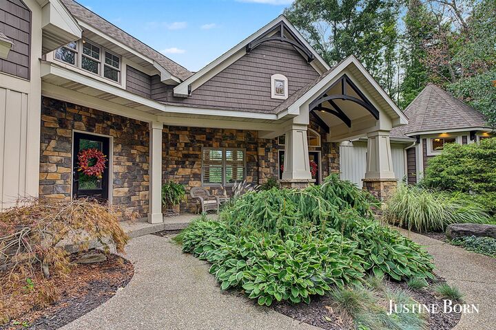 Property Photo: 16789 Ransom Street MI 49424-5520