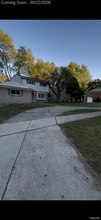 Property Photo: 30050 Pleasant Trail MI 48076 1036