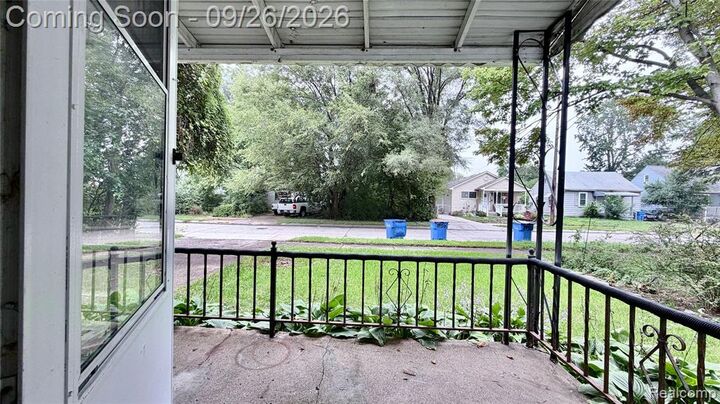Property Photo: 1950 Michael Avenue MI 48091 2129