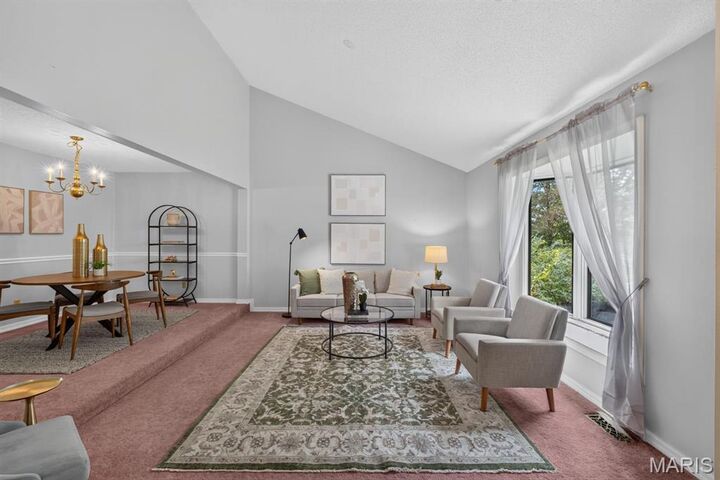 Property Photo:  226 Walden Court  MO 63025 