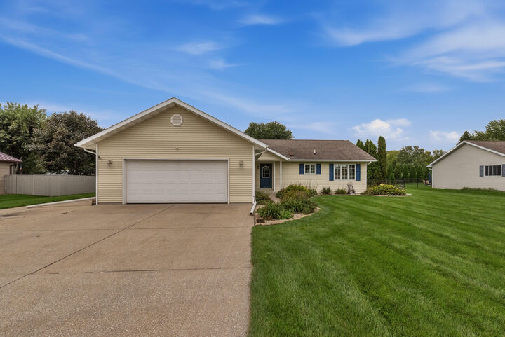 Property Photo:  N4445 Hickory Rd  WI 53034 
