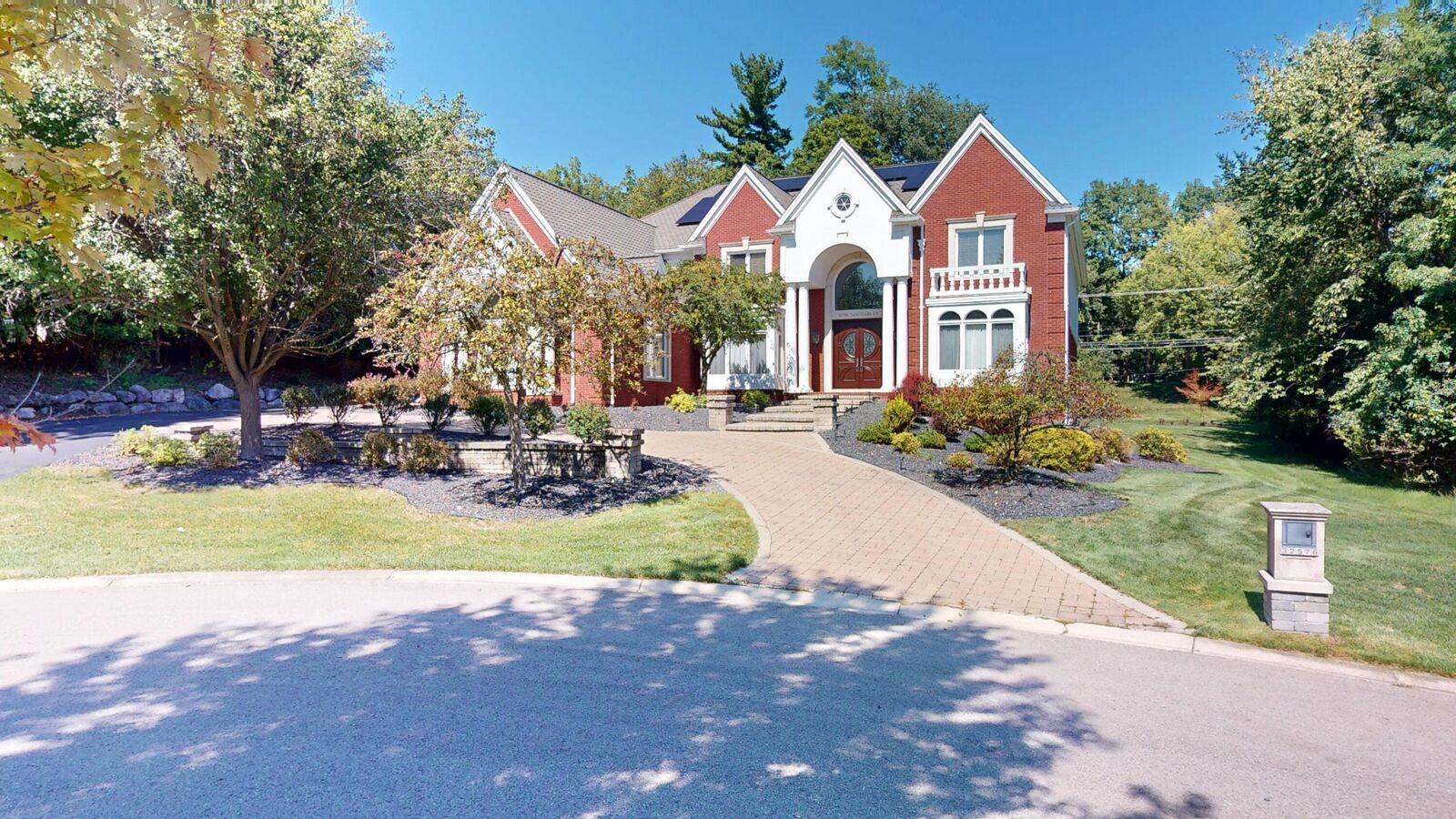 Property Photo: 32576 Sanctuary Court MI 48336