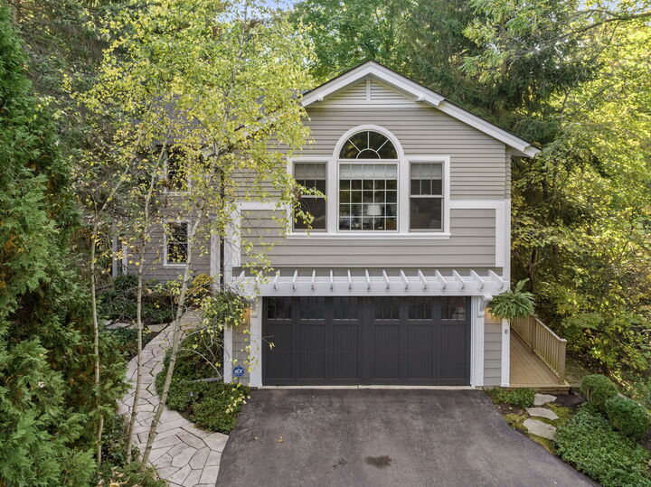 Property Photo: 719 Birch Road IL 60044
