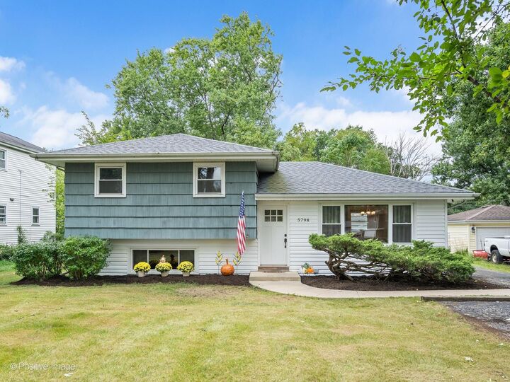 Property Photo: 5798 Pershing Avenue IL 60516