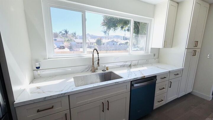 Property Photo:  14562 Kennebunk Street  CA 92064 