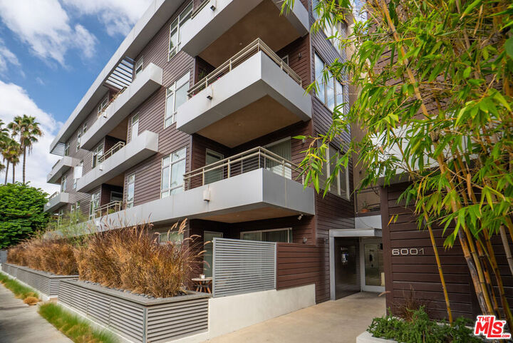 Property Photo:  6001 Carlton Way 409  CA 90028 