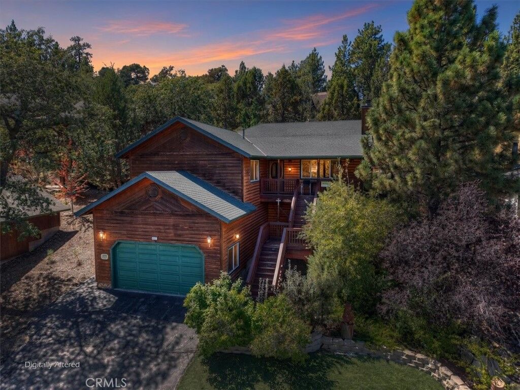 Property Photo: 473 Villa Grove CA 92314