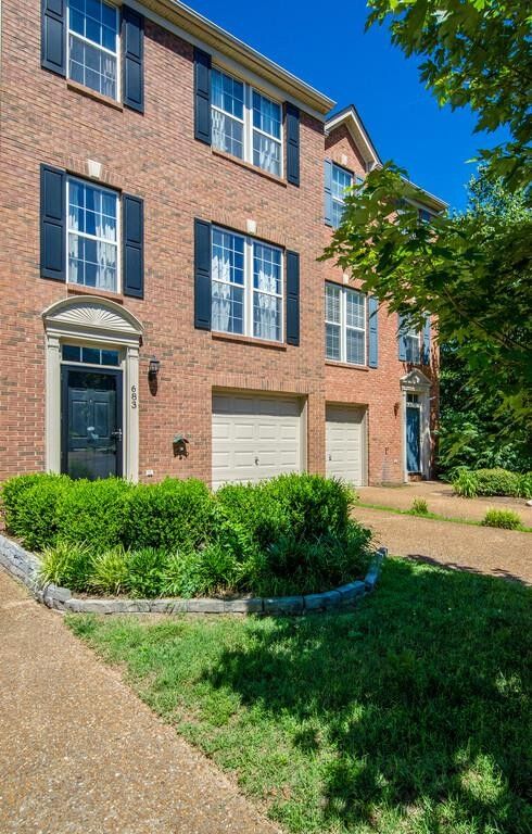 Property Photo:  683 Huffine Manor Cir  TN 37067 
