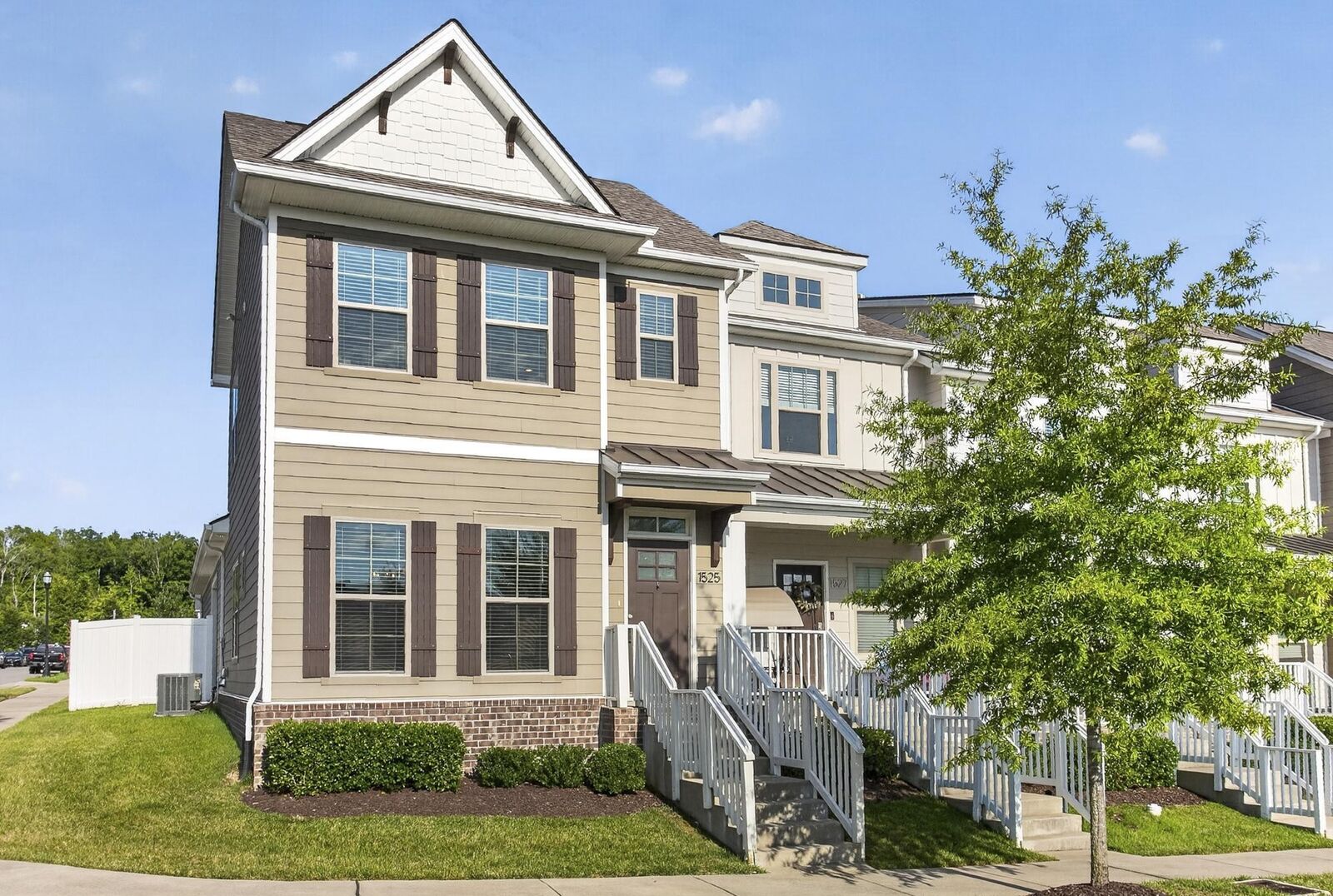Property Photo:  1525 White Tip Ln  TN 37013 