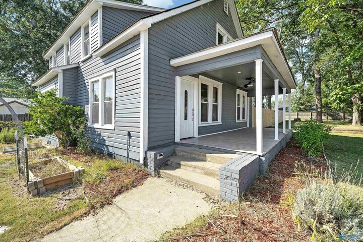 Property Photo:  201 Day Street  AL 35640 