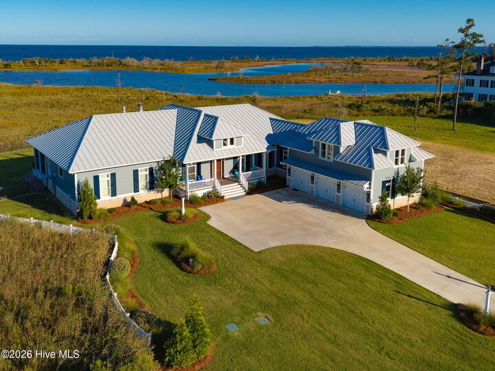 Property Photo:  76 Soundside Drive  NC 28571 
