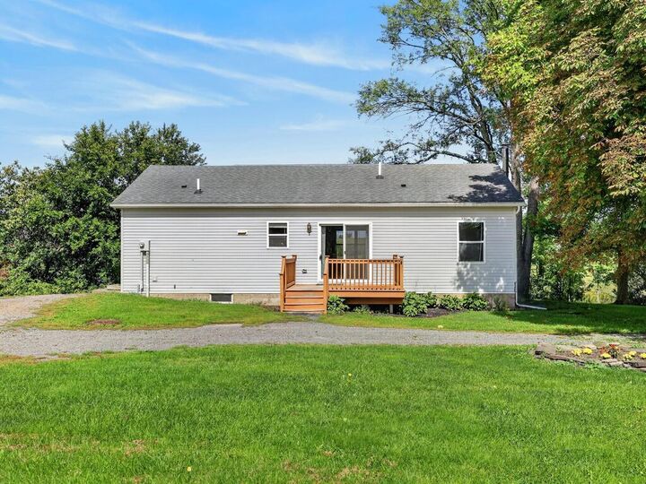 Property Photo: 2325 Lumbermill Rd PA 18831