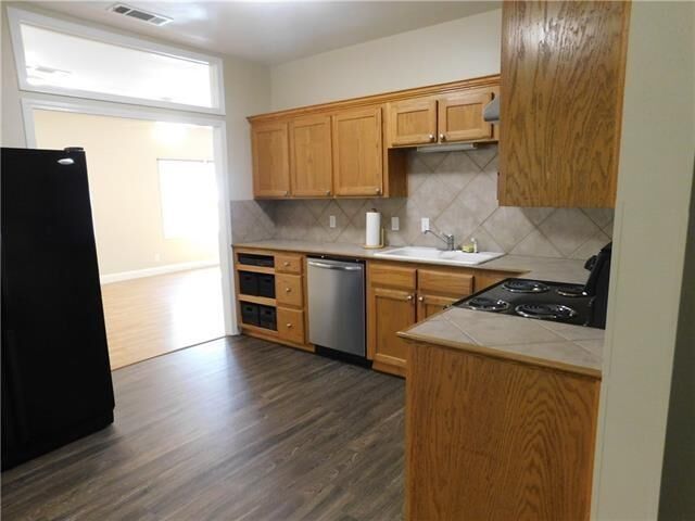 Property Photo: 12085 Robertson Road LA 70466