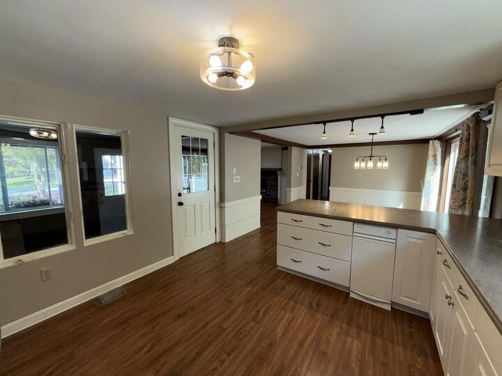 Property Photo:  4 Corwin Drive  NH 03038 