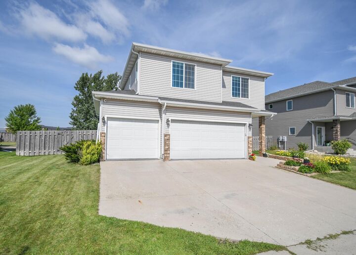 Property Photo:  5013 44th Street S  ND 58104 