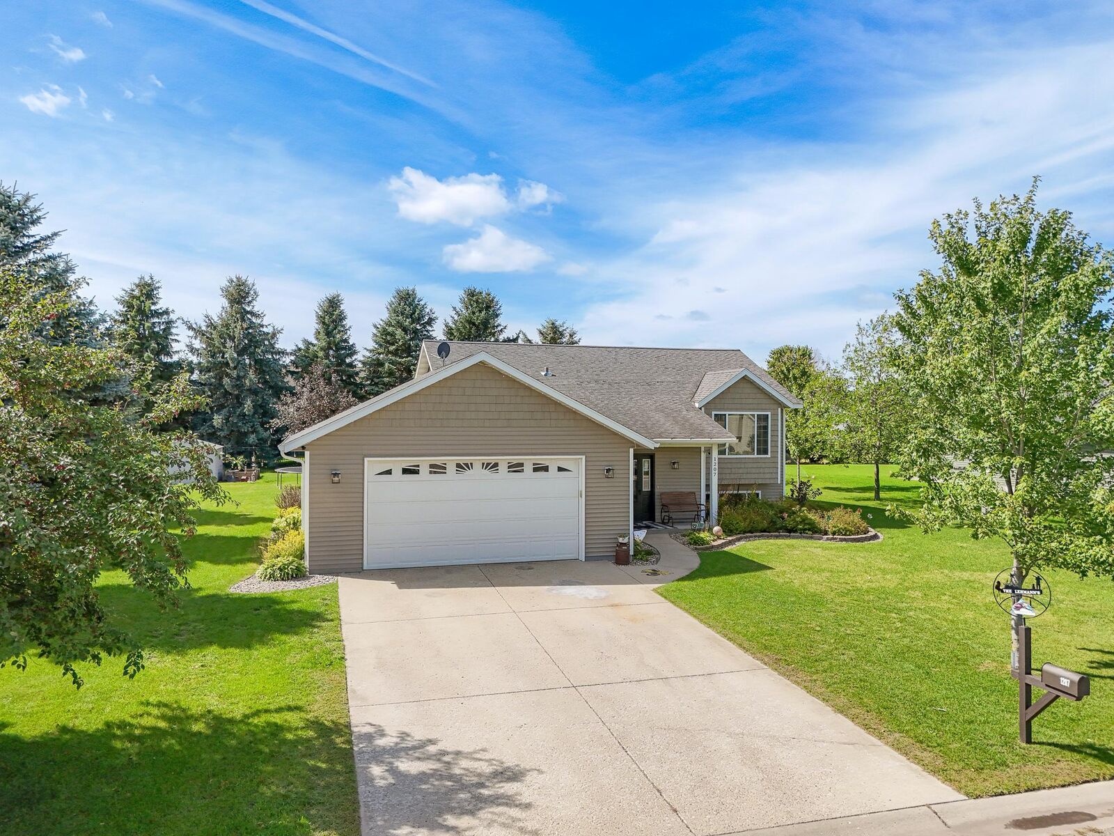 Property Photo:  1207 6th Ave NW  MN 56573 
