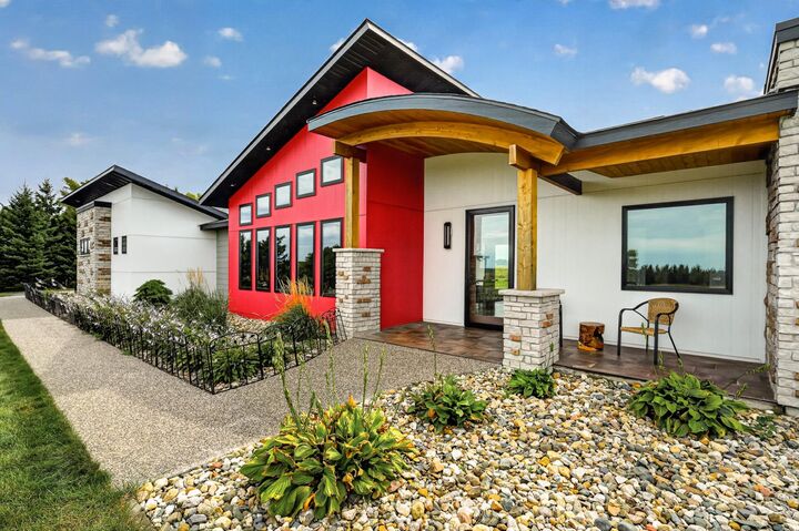 Property Photo: 3735 Simpson Road SE MN 55904