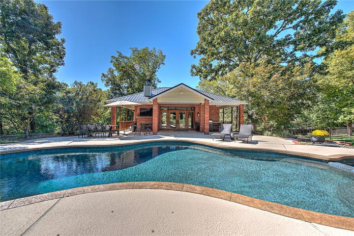 Property Photo:  999 Sunbridge Lane  AR 72758 