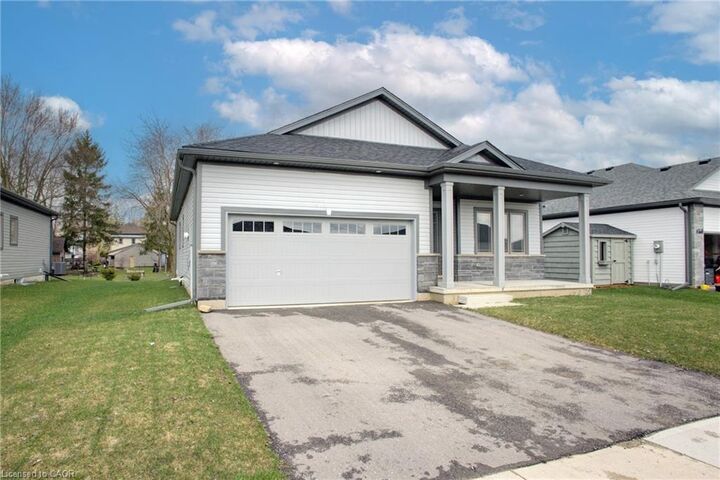 Property Photo: 150 Ellen Street ON N0G 1B0