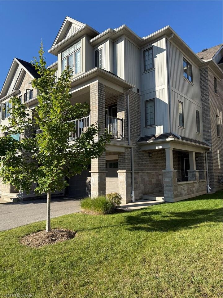 Property Photo: 115 South Creek Drive 5A ON N2P 0H2