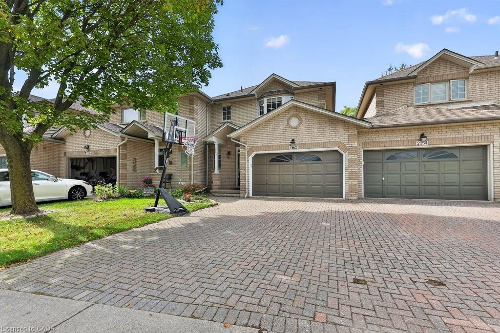 Property Photo:  2152 Greenway Terrace  ON L7M 4L1 