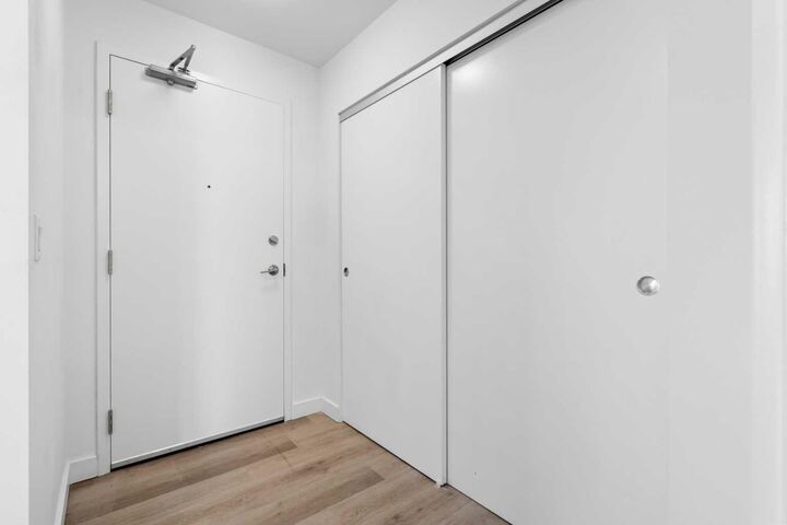 Property Photo:  455 1 Avenue NE 401  AB T2E 0B3 