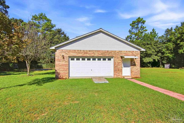 Property Photo:  6353 Jason Dr  FL 32570 