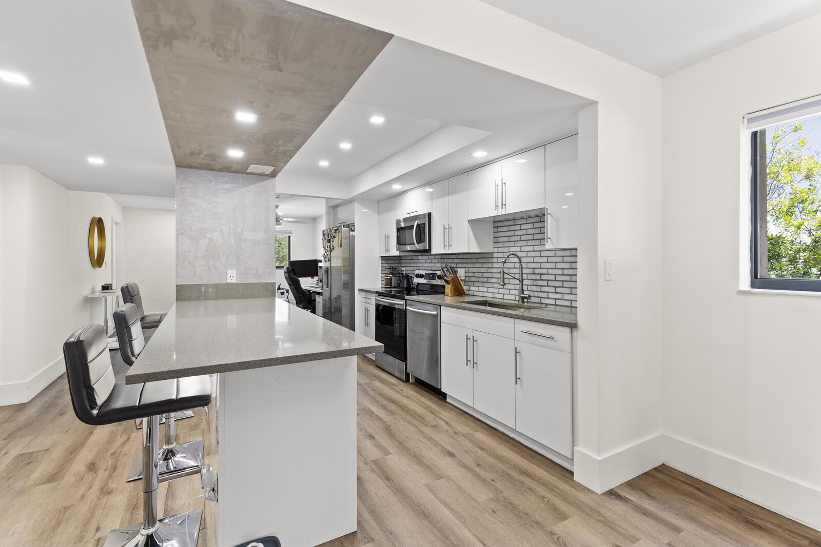 Property Photo: 4491 Crystal Lake Drive 204C FL 33064