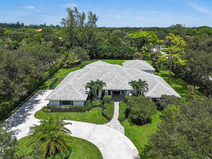Property Photo: 5664 High Flyer Road S FL 33418