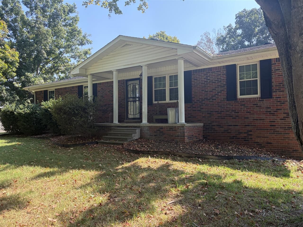 Property Photo: 4498 Walnut Creek Road KY 42164