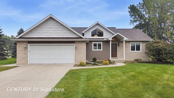 Property Photo: 6434 W Farrand Road MI 48420
