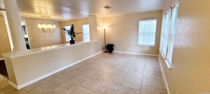 Property Photo:  6729 Crest Pl  TX 78233 