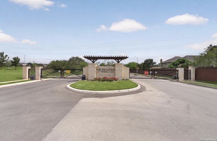 Property Photo:  21510 Foxpark Lodge  TX 78261 
