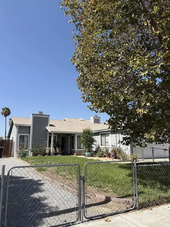 Property Photo:  1778 The Willows  CA 92583 