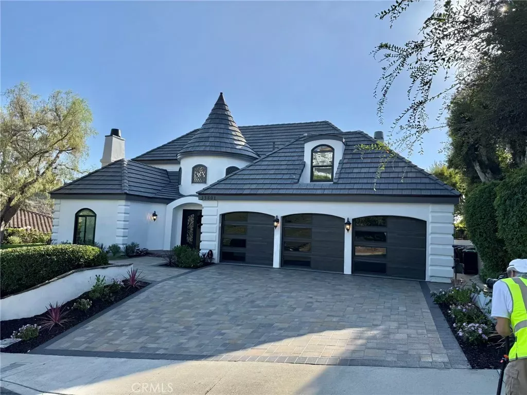 Property Photo: 33801 Glocamora CA 92675