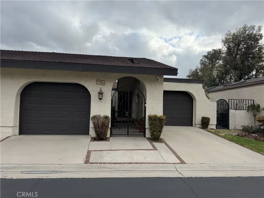 Property Photo:  1986 W Bayshore  CA 92801 