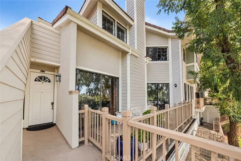Property Photo:  2551 Plaza Del Amo  CA 90503 