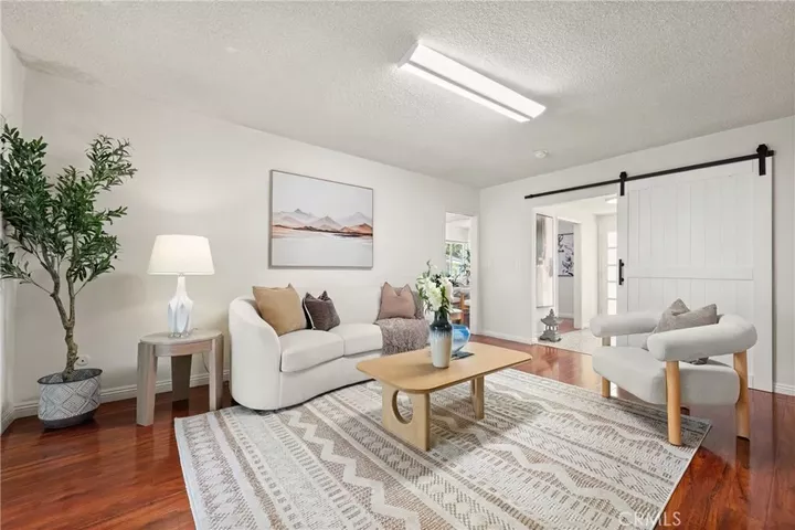 Property Photo:  2112 El Sereno  CA 91007 