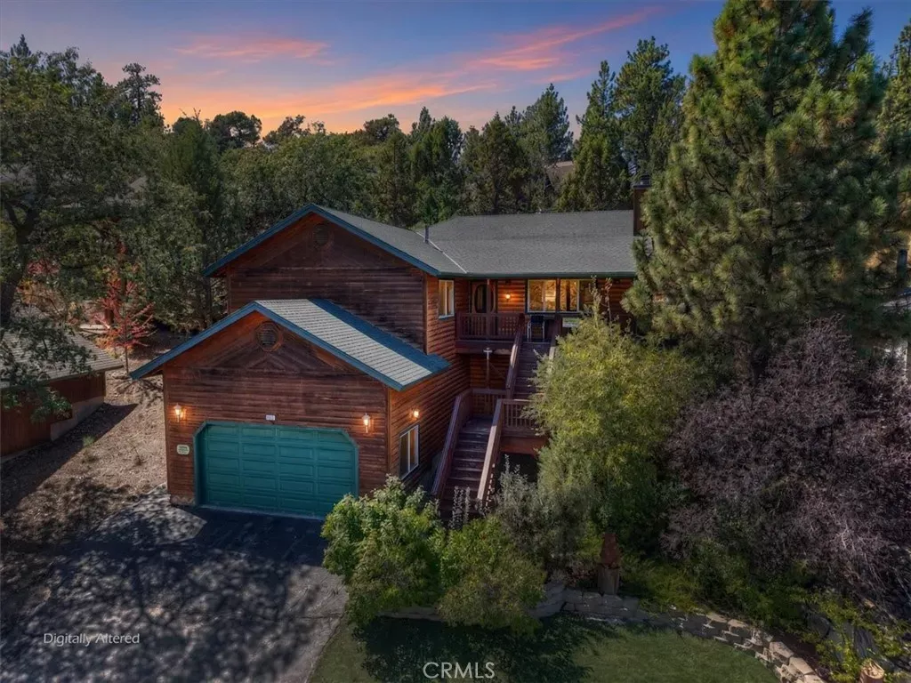Property Photo: 473 Villa Grove CA 92314
