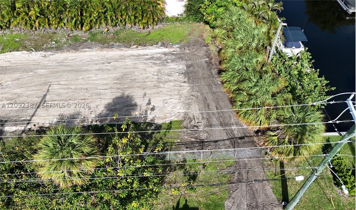Property Photo: 1127 SW 9th Ave FL 33315