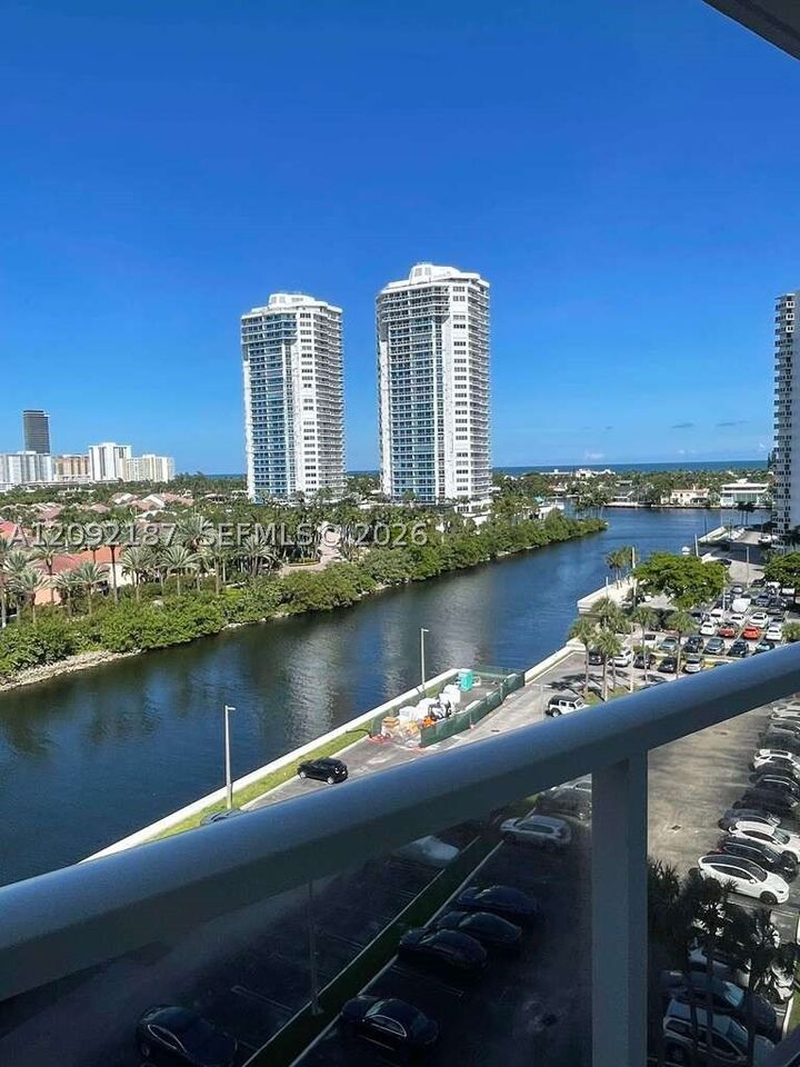 Property Photo:  3701 N Country Club Dr 902  FL 33180 