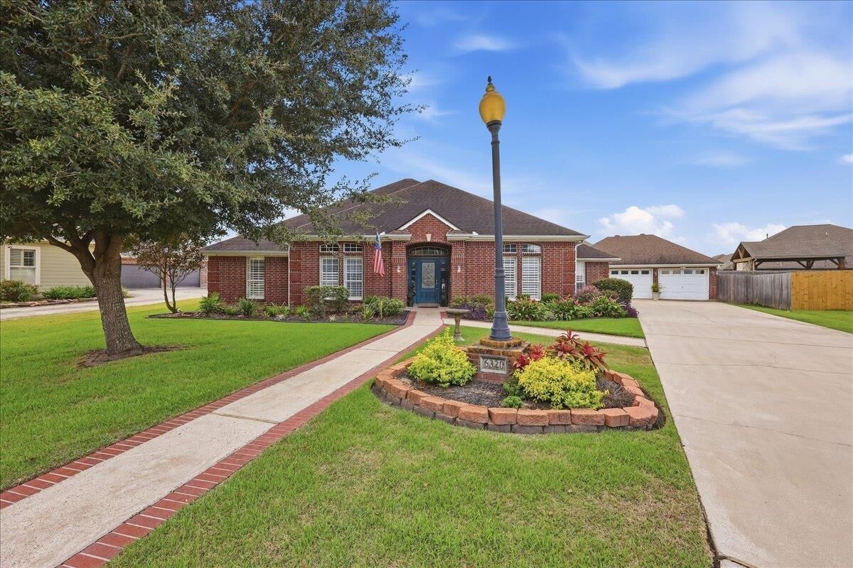 Property Photo:  6320 Meadow Mist  TX 77632 