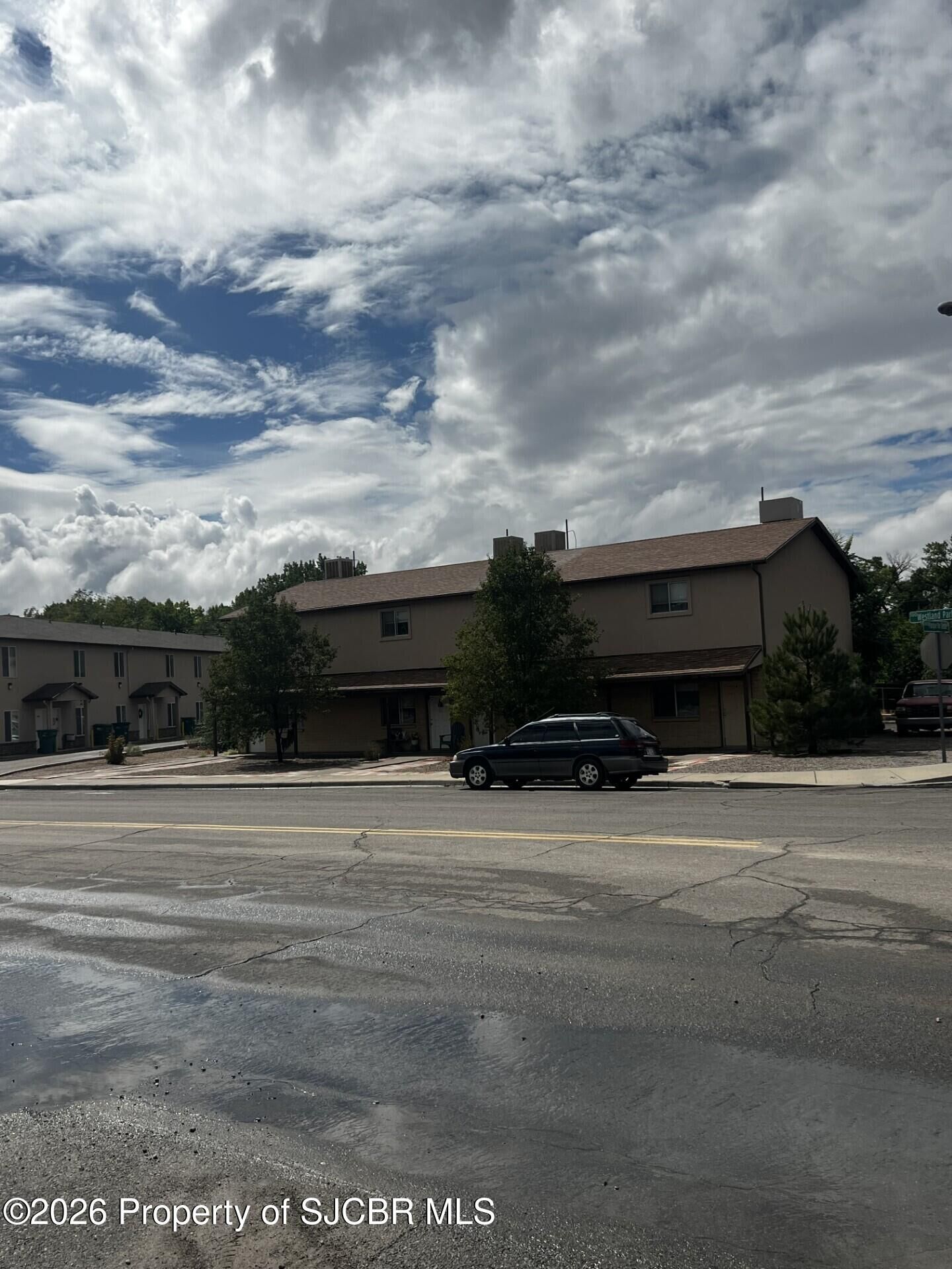 Property Photo:  2901 Parque De Oeste Drive  NM 87401 