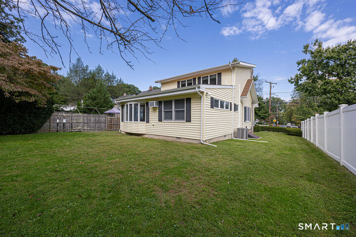 Property Photo: 78 Knapp Street CT 06907