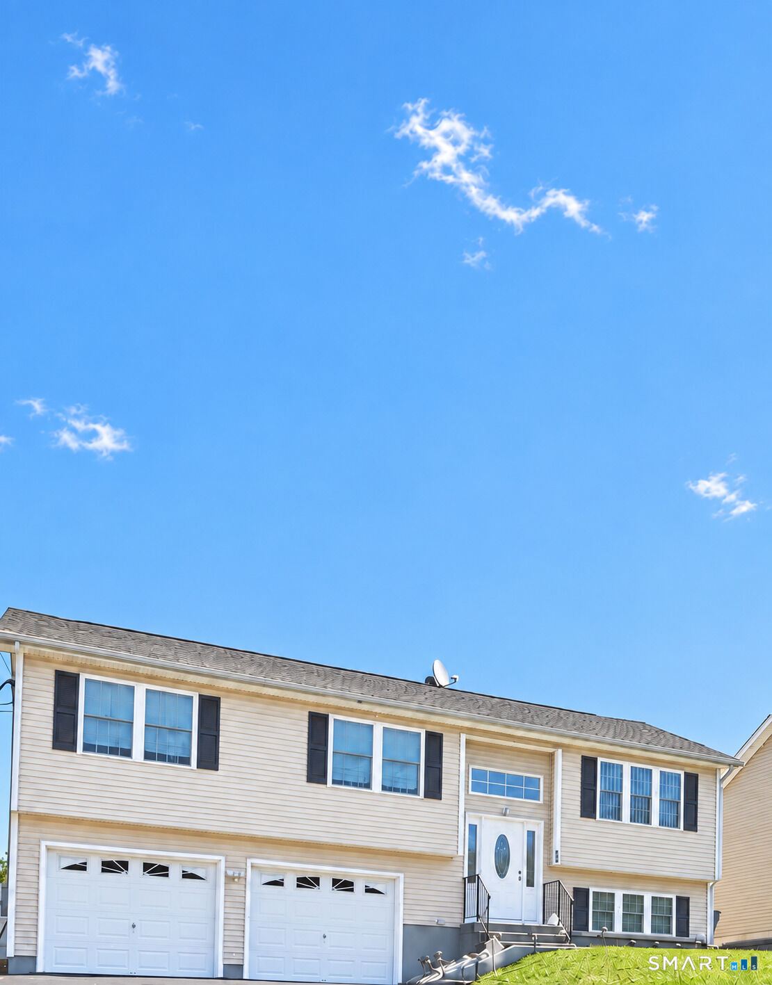 Property Photo:  162 Hillcrest Avenue  CT 06705 